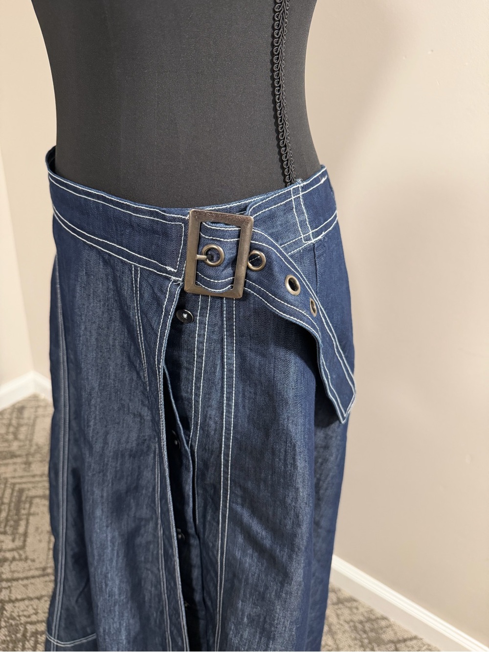 Pilcro Side-Slit Denim A-Line Midi Skirt - Picture 6 of 13